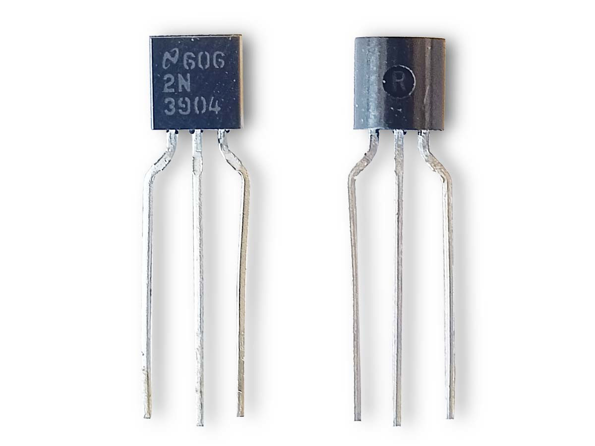 2N3904 NPN transistor